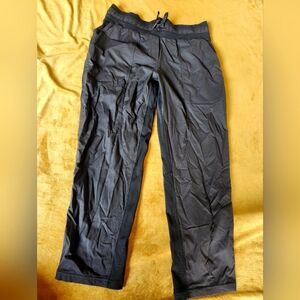 Lululemon Capri Scuba Pants
